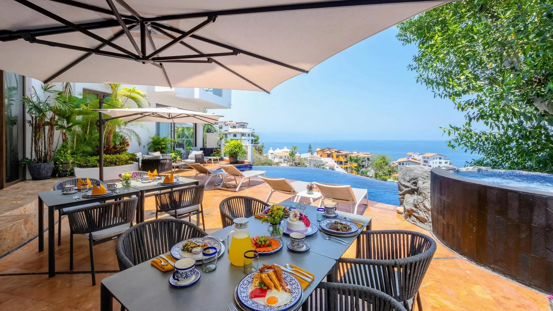 Villa Divina Luxury Boutique Puerto Vallarta 5*,